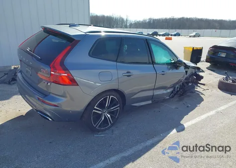 2021 Volvo Xc60 T5 R-Design из США, поврежденный, VIN YV4102RM7M1821583